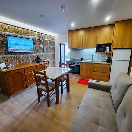 Apartment Burguesinha Al *