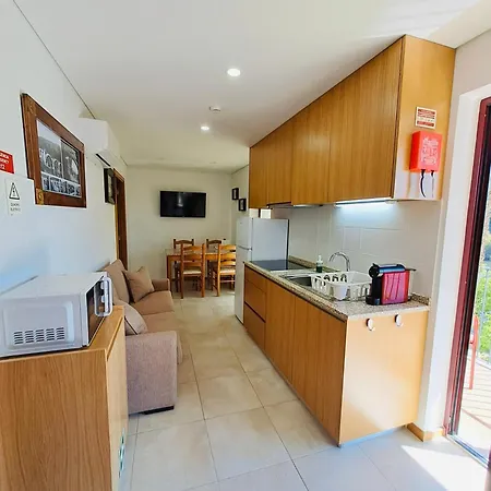 Burguesinha Al Entre-os-Rios