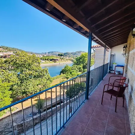 Burguesinha Al Entre-os-Rios