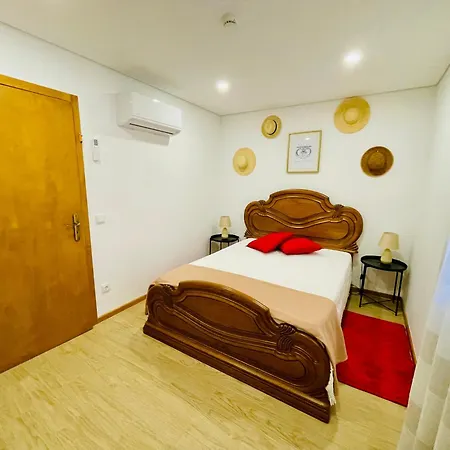Apartment Burguesinha Al *