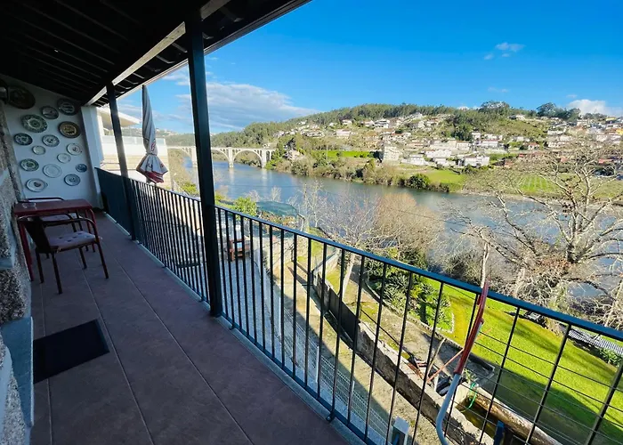 Daire Burguesinha Al Entre-os-Rios